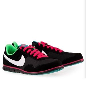 Nike Pink Victoria Shoes